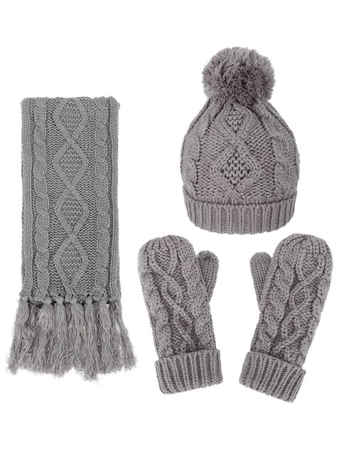 timberland hat and scarf set.